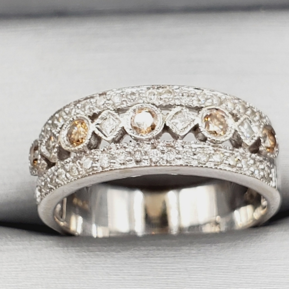 14k Diamond Ring